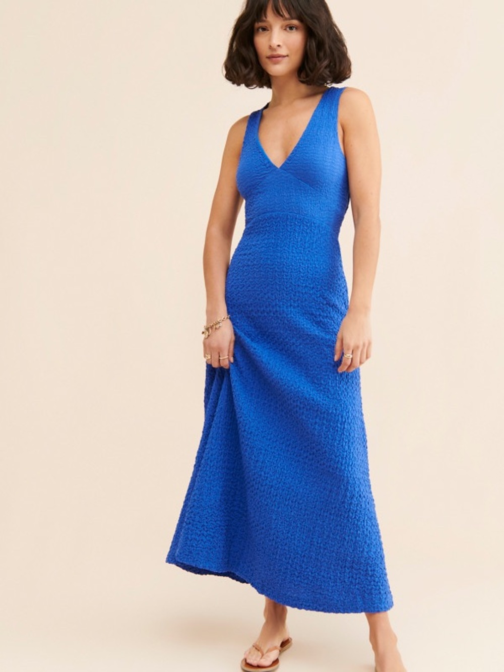 Sleeveless V-Neck Textured Maxi Dress in Royal Blue